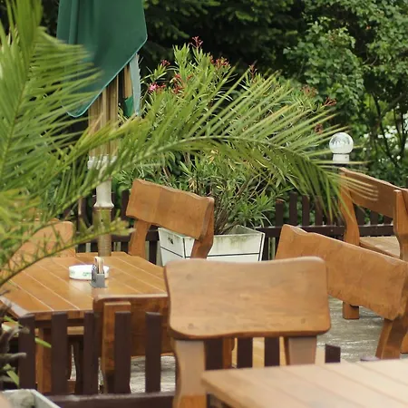 Ubytovaci Na Skalach Guest house