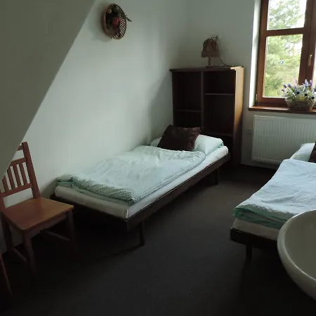 Gasthof Ubytovaci Na Skalach 3*