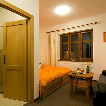 Ubytovaci Na Skalach 3* Budislav (Svitavy)