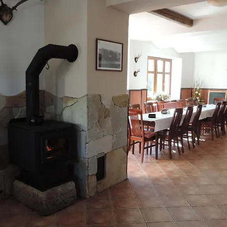 Ubytovaci Na Skalach 3*