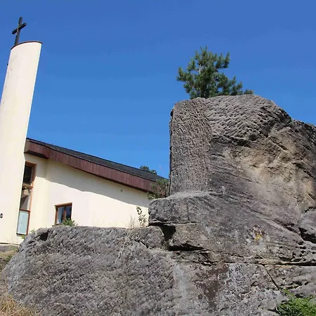 Gasthof Ubytovaci Na Skalach
